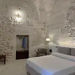 Dimora La Fuga Bed & Breakfast 4*